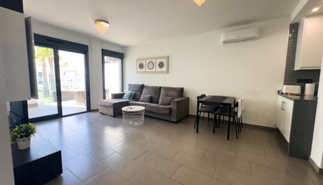 Resale - Apartment - Orihuela Costa - La Zenia