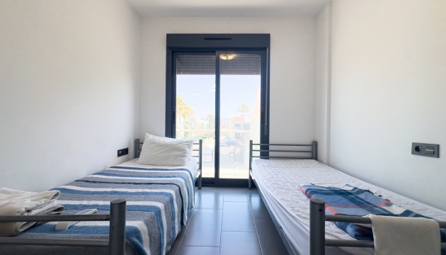 Resale - Apartment - Orihuela Costa - La Zenia