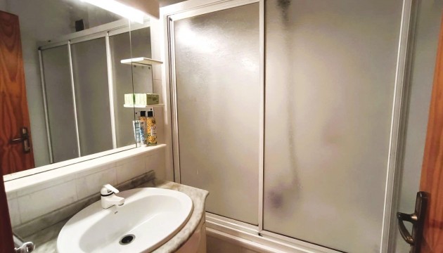 Resale - Bungalow - Torrevieja - La Siesta - El Salado -  Torreta