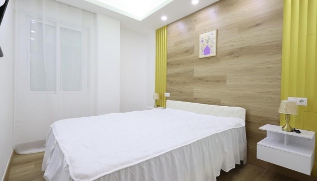 Herverkoop - Apartment - Torrevieja
