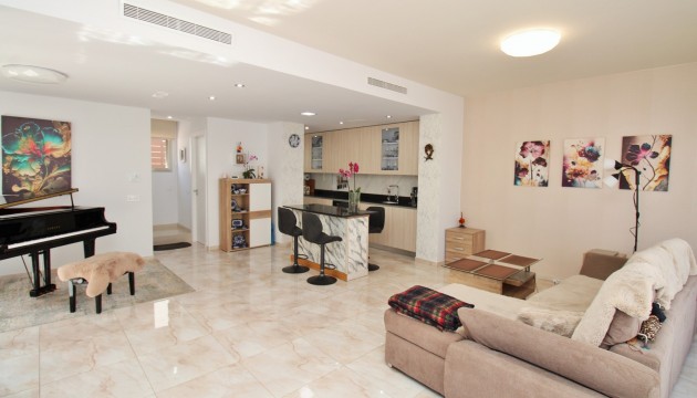 Resale - Detached Villa - Orihuela Costa - Villamartín