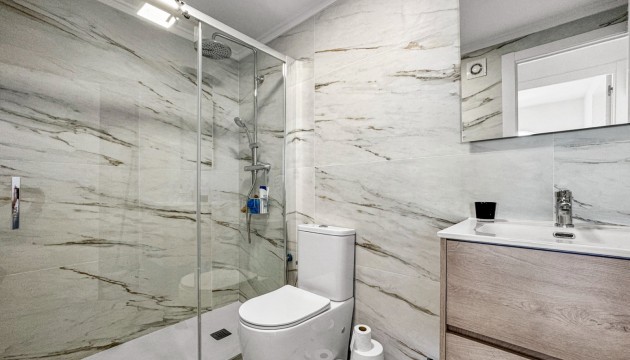 Resale - Apartment - Orihuela Costa - Punta Prima