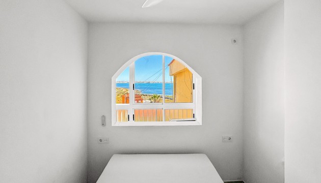 Resale - Apartment - Orihuela Costa - Punta Prima