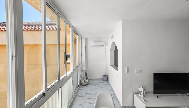 Resale - Apartment - Orihuela Costa - Punta Prima