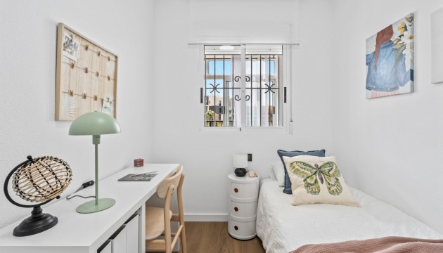 Resale - Apartment - Orihuela Costa - La Florida