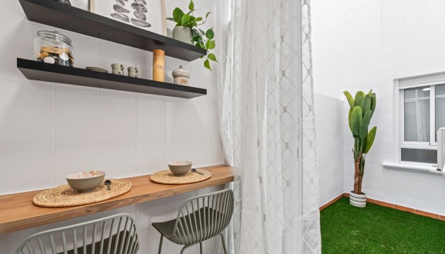 Resale - Apartment - Orihuela Costa - La Florida