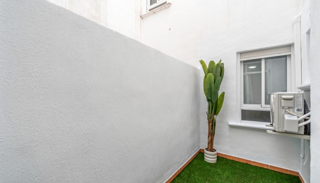 Resale - Apartment - Orihuela Costa - La Florida