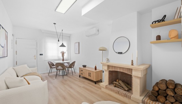 Resale - Detached Villa - Orihuela Costa - Villamartín