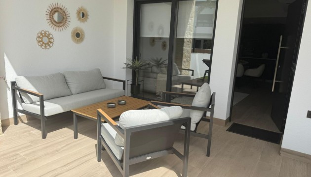 Resale - Apartment - Orihuela Costa - Punta Prima