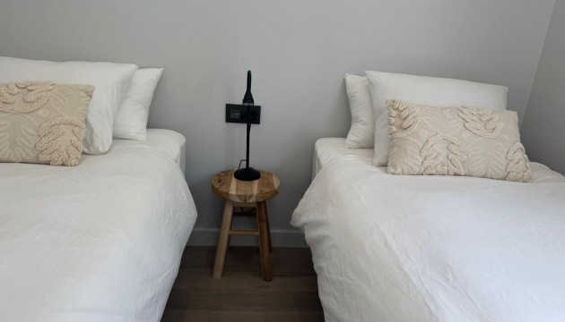 Resale - Apartment - Orihuela Costa - Punta Prima