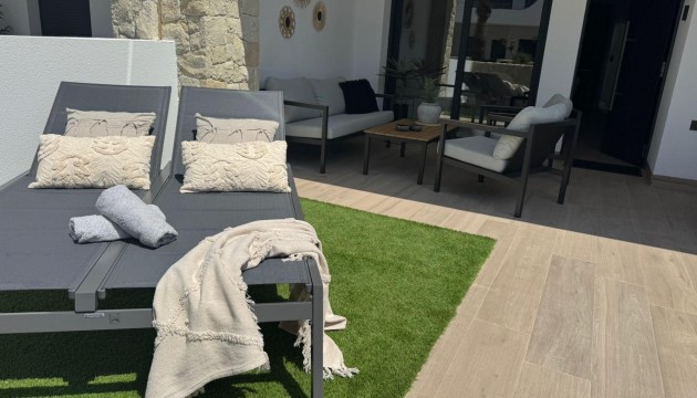 Resale - Apartment - Orihuela Costa - Punta Prima