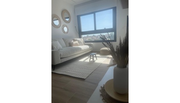 Resale - Apartment - Orihuela Costa - Villamartín