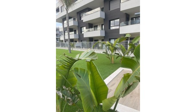 Resale - Apartment - Orihuela Costa - Villamartín