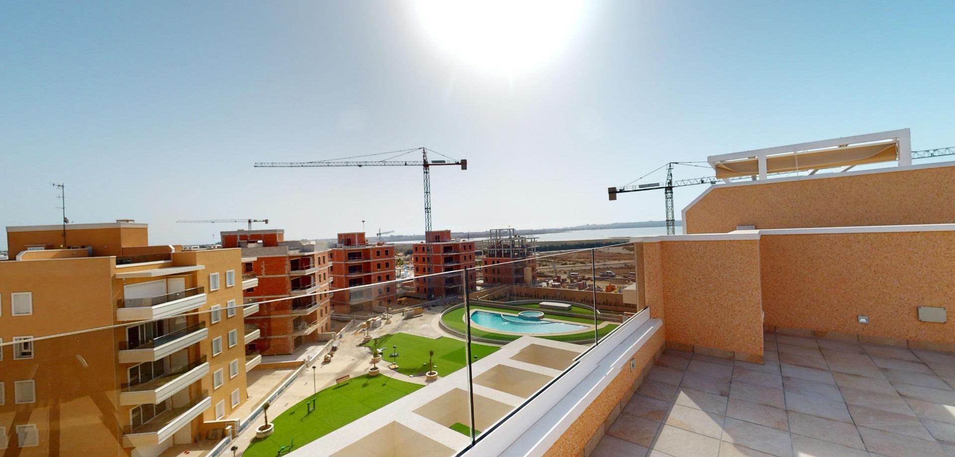 Apartment in Urbanizacion El Raso - view 1