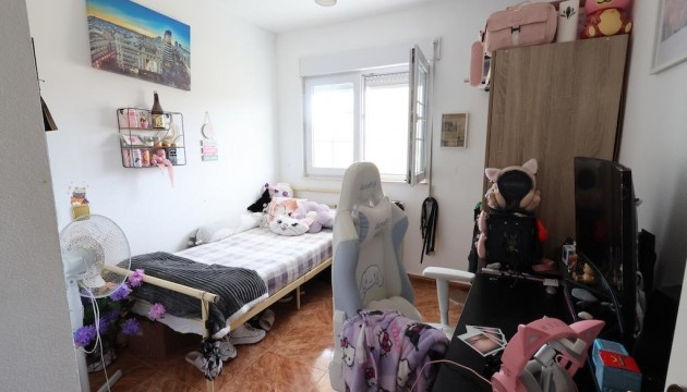 Resale - Apartment - Torrevieja - La Siesta - El Salado -  Torreta