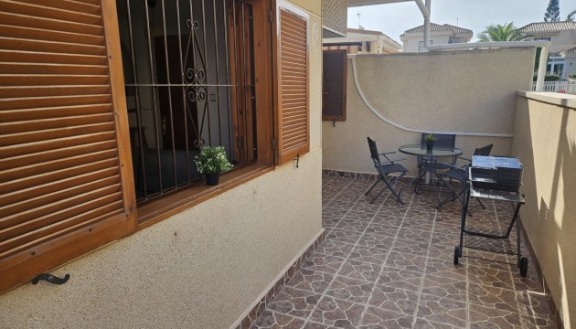 Resale - Apartment - Orihuela Costa - Playa Flamenca