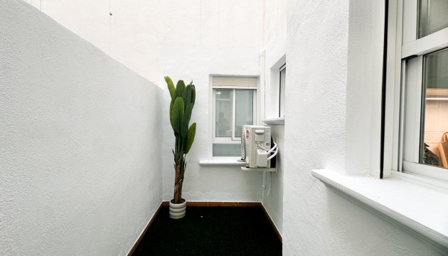 Resale - Apartment - Orihuela Costa - Playa Flamenca