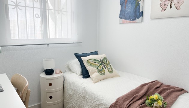 Resale - Apartment - Orihuela Costa - Playa Flamenca