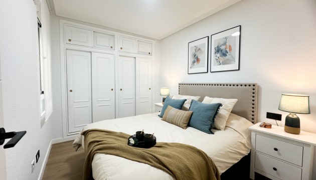 Resale - Apartment - Orihuela Costa - Playa Flamenca