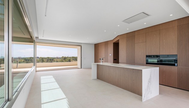 Resale - Apartment - Las Colinas Golf