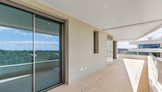 Resale - Apartment - Las Colinas Golf