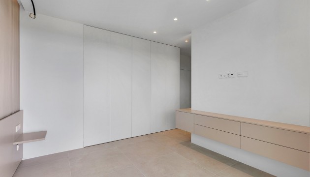 Resale - Apartment - Las Colinas Golf