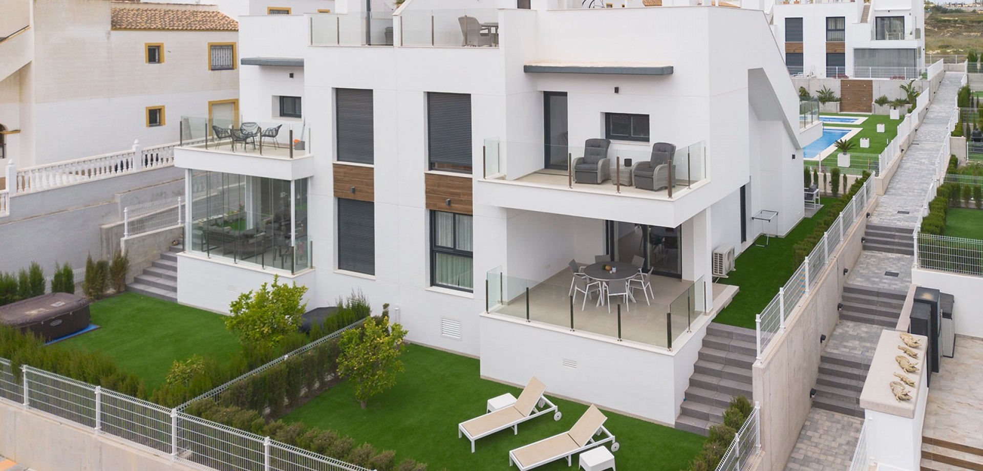Apartment in Jacarilla - Image 2