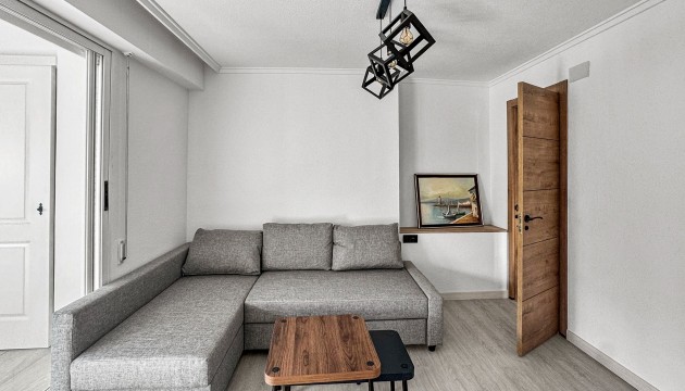 Resale - Apartment - Torrevieja