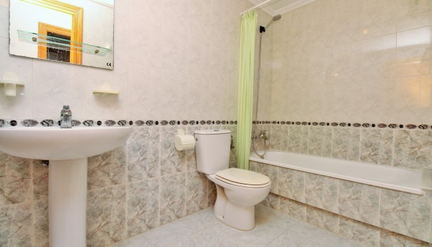 Herverkoop - Apartment - Orihuela Costa - Playa Flamenca