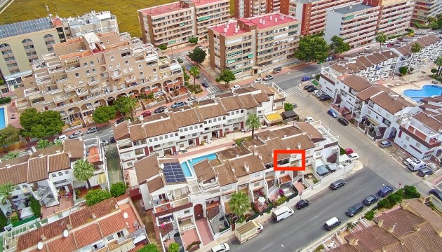Перепродажа - Квартира - Orihuela Costa - Punta Prima