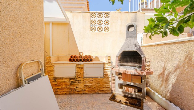 Перепродажа - отдельная вилла - Orihuela Costa - Punta Prima