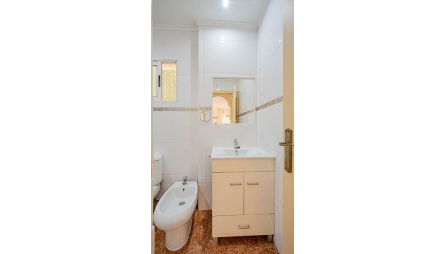 Перепродажа - отдельная вилла - Orihuela Costa - Punta Prima