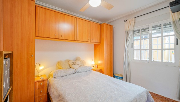 Перепродажа - отдельная вилла - Orihuela Costa - Punta Prima