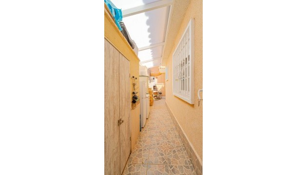 Перепродажа - отдельная вилла - Orihuela Costa - Punta Prima
