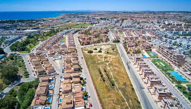 Перепродажа - отдельная вилла - Orihuela Costa - Punta Prima