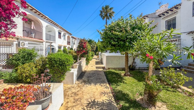 Resale - Bungalow - Torrevieja - Los Balcones - Los Altos del Edén