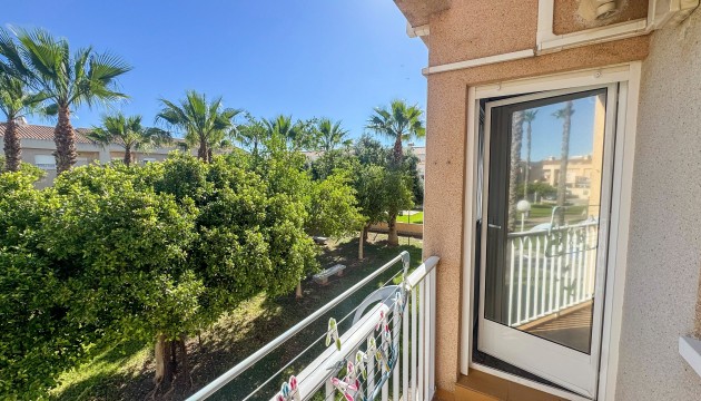 Videresalg - Tosidig - Torrevieja - Nueva Torrevieja - Aguas Nuevas