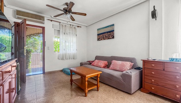 Перепродажа - Бунгало - Orihuela Costa - Los Almendros-La Florida