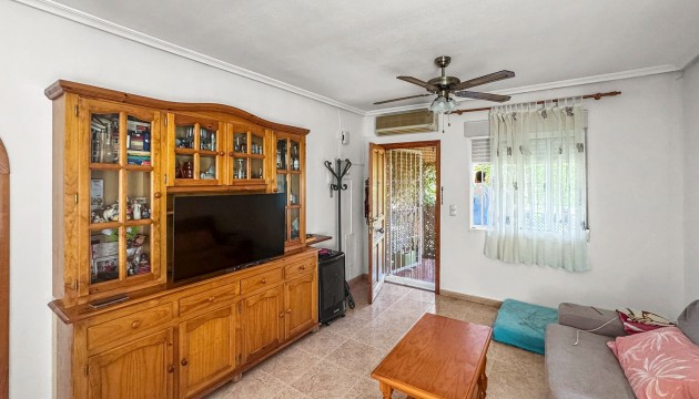 Перепродажа - Бунгало - Orihuela Costa - Los Almendros-La Florida