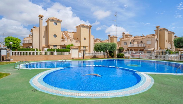 Videresalg - Rekkehus - Orihuela Costa - Playa Flamenca