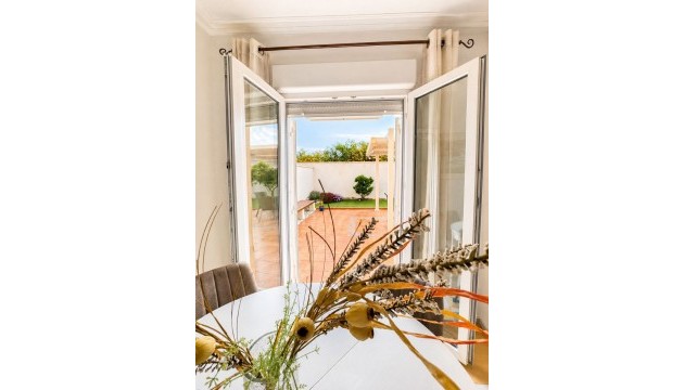 Begagnad - Fristående Villa - Torrevieja - Nueva Torrevieja - Aguas Nuevas