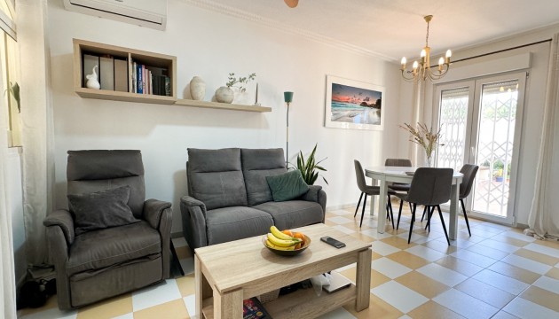 Begagnad - Fristående Villa - Torrevieja - Nueva Torrevieja - Aguas Nuevas