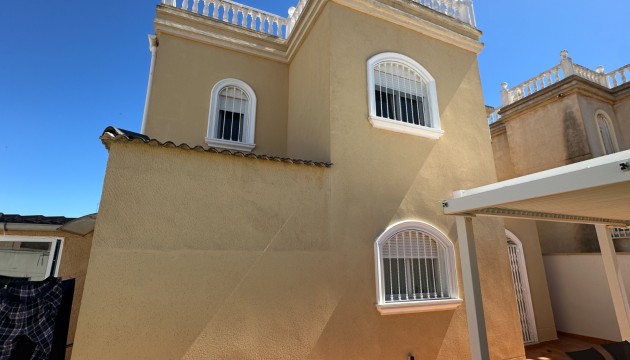 Begagnad - Fristående Villa - Torrevieja - Nueva Torrevieja - Aguas Nuevas