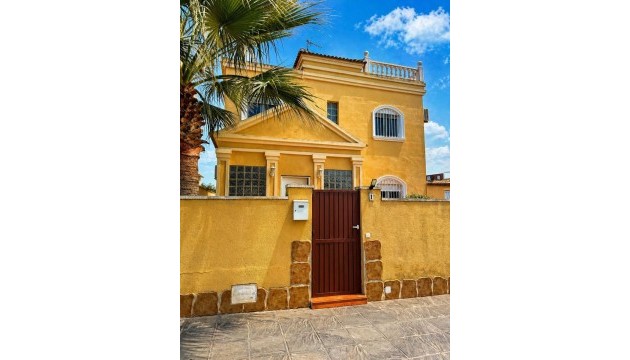 Begagnad - Fristående Villa - Torrevieja - Nueva Torrevieja - Aguas Nuevas