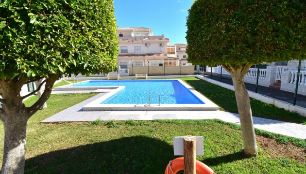Videresalg - Detached Villa - Orihuela Costa - Playa Flamenca