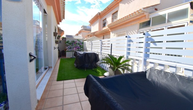 Videresalg - Detached Villa - Orihuela Costa - Playa Flamenca