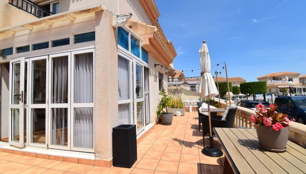Videresalg - Detached Villa - Orihuela Costa - Playa Flamenca