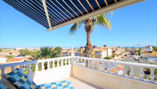 Videresalg - Detached Villa - Orihuela Costa - Villamartín