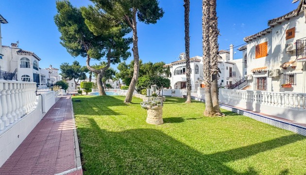 Videresalg - Bungalow - Torrevieja - Nueva Torrevieja - Aguas Nuevas
