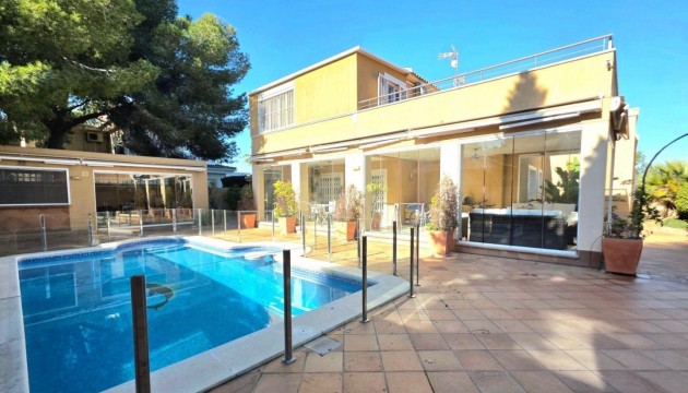 Wiederverkauf - Detached Villa - Dehesa de campoamor - Campoamor